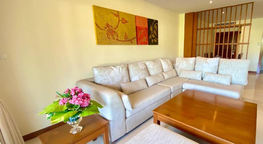 Image of Premier Two-Bedroom Suite 8