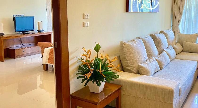 Image of Premier Two-Bedroom Suite 13