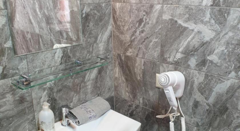 Anita Apartman Sopron photo