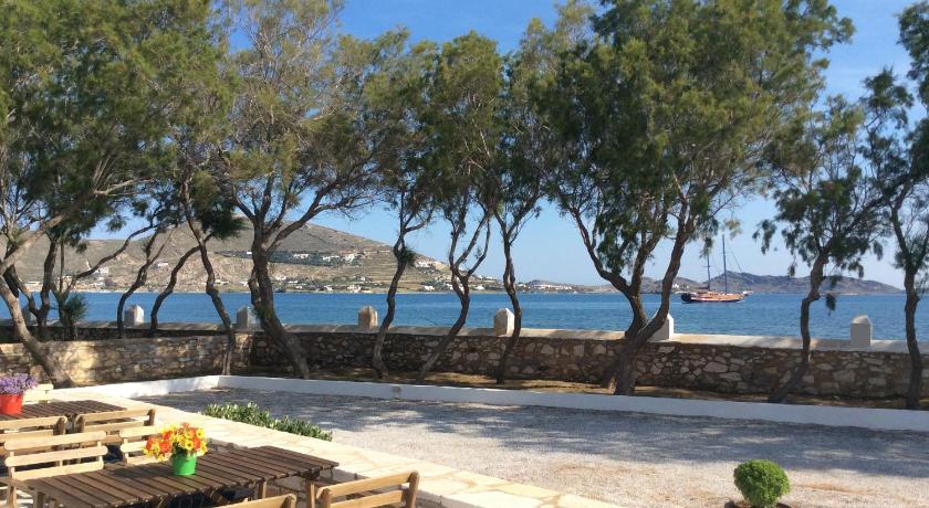 Almira Suites - Seafront - Naousa Paros photo