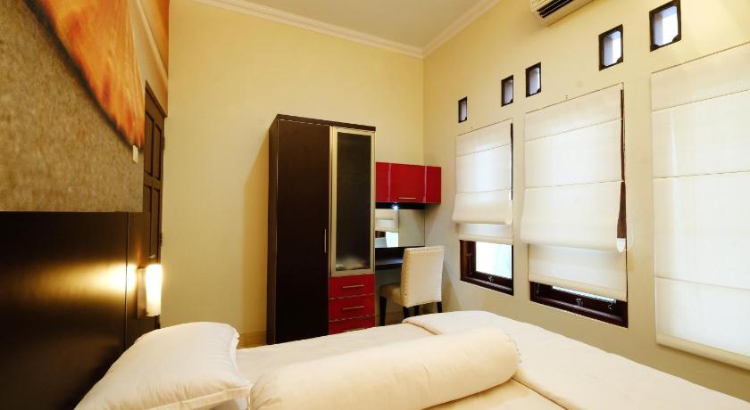 Guest House Dekat UGM Omah Ningrat Yogyakarta photo