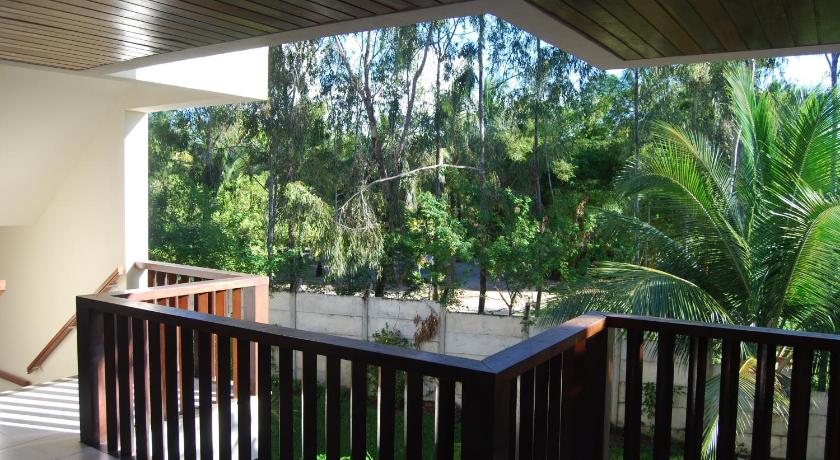 Image of Two-Bedroom Apartment with Pool View - Vila Marlin 15