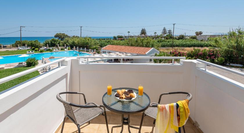 Image of Friends & Family Sea View Room 1