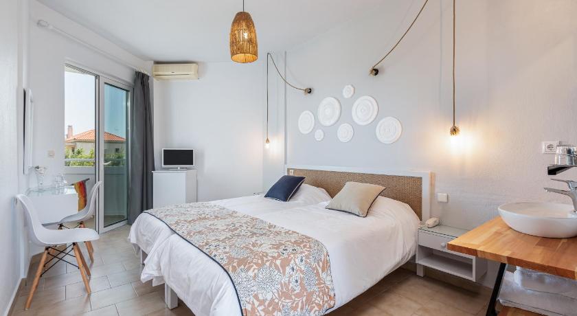 Image of Classic Land View Room 4