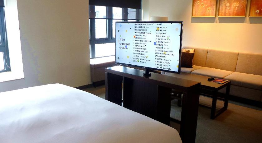 Imagen de Specialty King (With Sofa Bed) 6