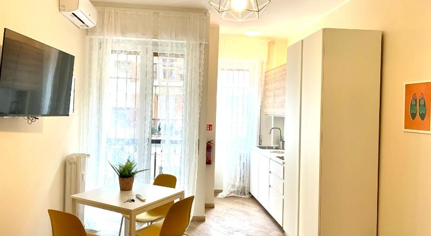Guini Dream Apartment — Hotel in Milan