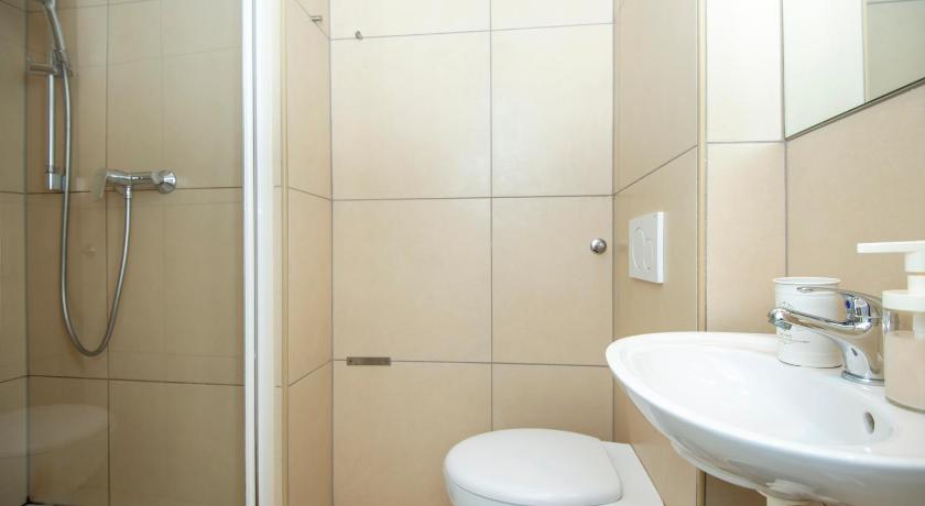 Viva Rooms photo