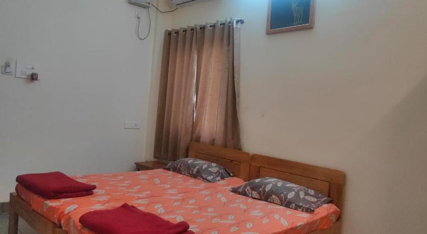 Raikar Guest House photo