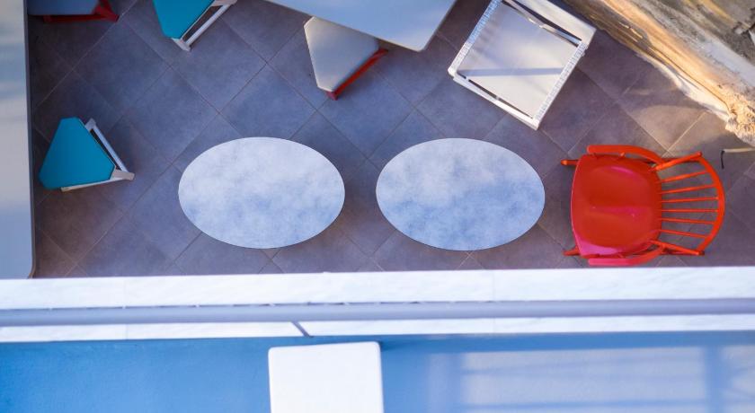 Athena hotel