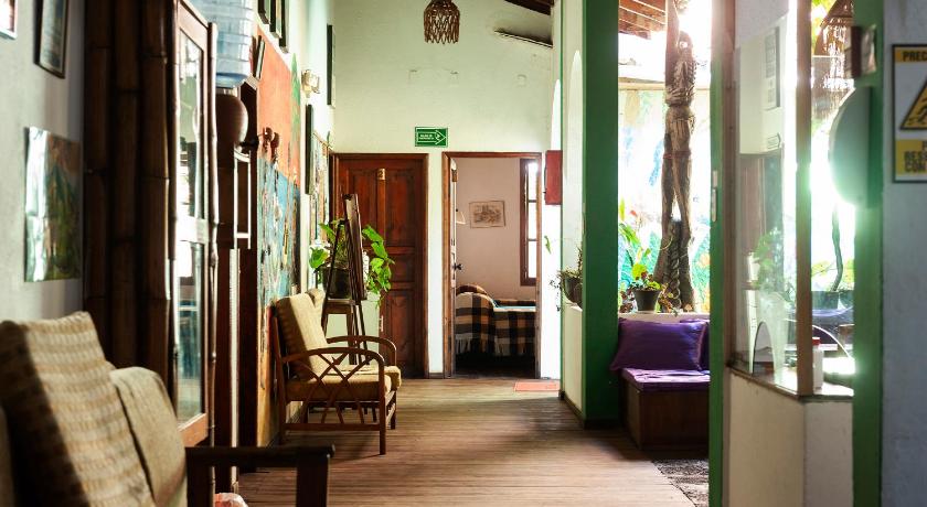 Le Petit Jardin — Hotel in Banos