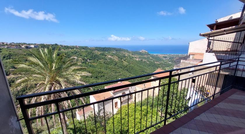 B&B Biancamano