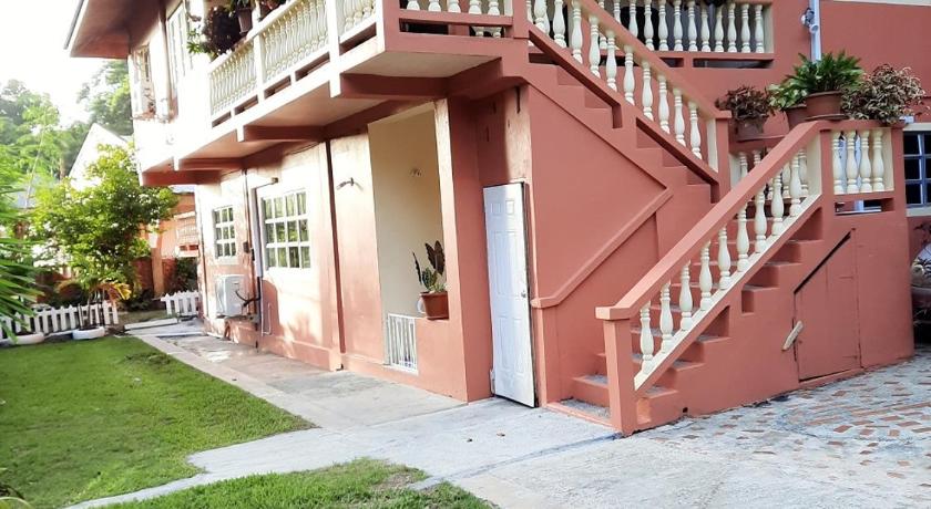 3 Bedroom Apartment in westerrn Tobago photo