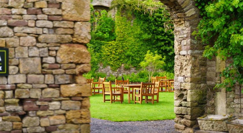 サンダーランド Thornbury Castle - A Relais & Chateaux Hotel 4つ星 ゲストハウス 施設