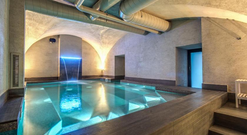 ローマ Hotel 77 Seventy-seven 4つ星 ホテル 施設