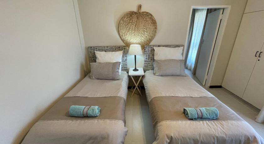 Eden Rose Manor B&B photo