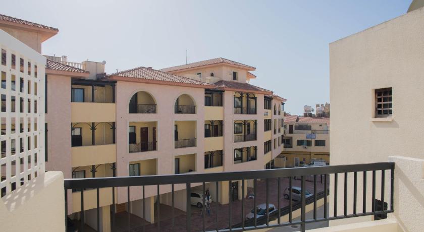 One bedroom apartment in Paphos in good location photo