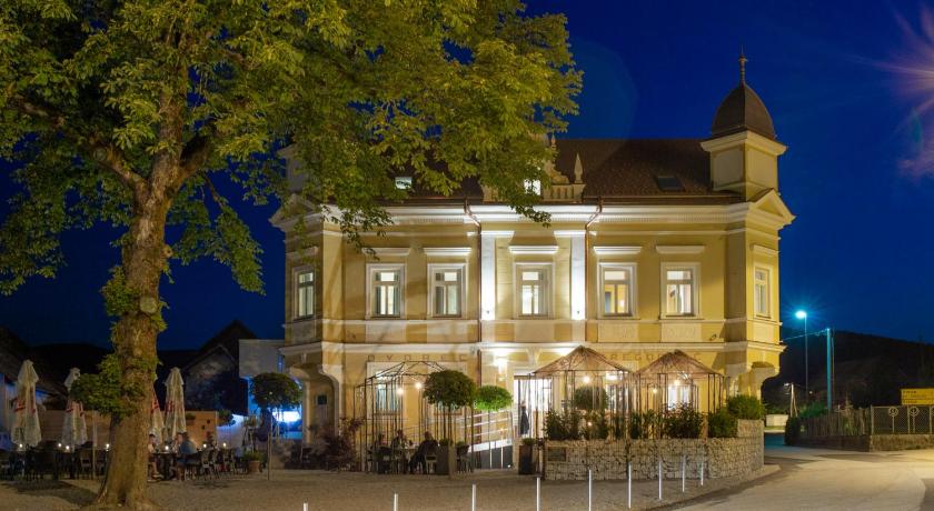 Dvorec Gregorcic — Hotel in Smarjeta