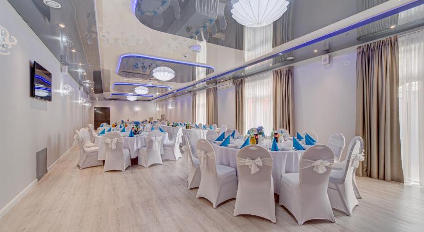 Hotel Dobosz photo