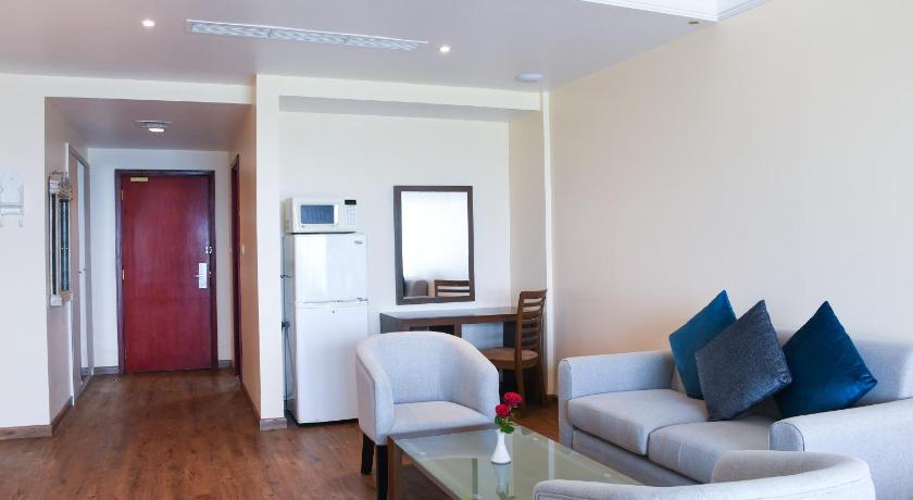 Image of Deluxe Room Sea View, Non-Smoking 9