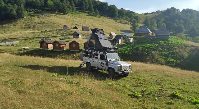 Eco Village Goles — Hotel in Kolasin