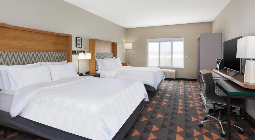 Holiday Inn Grand Rapids - South photo