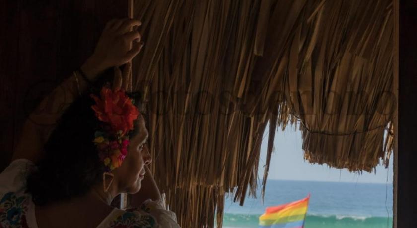 La maxima& LGBT photo