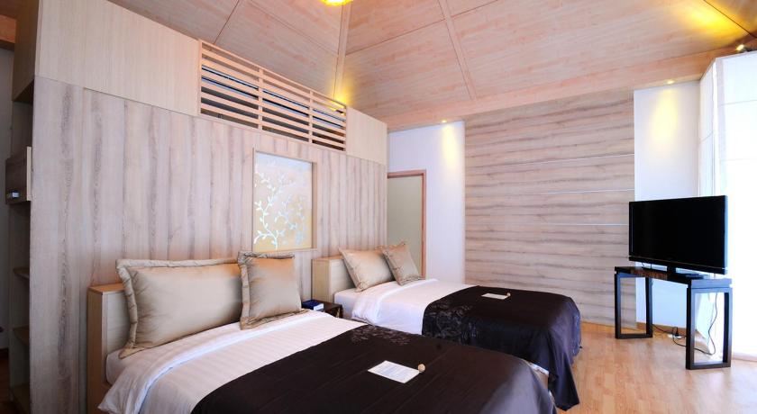 Image of Four-Bedroom Villa 9