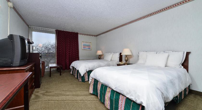 Travelodge by Wyndham Cleveland Airport