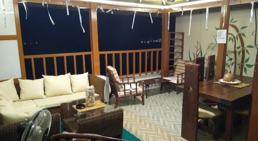 NomadTours Marina Apartment Jebel Sifah photo