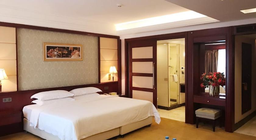 Vienna Hotel Foshan Nanzhuang Metro Station photo