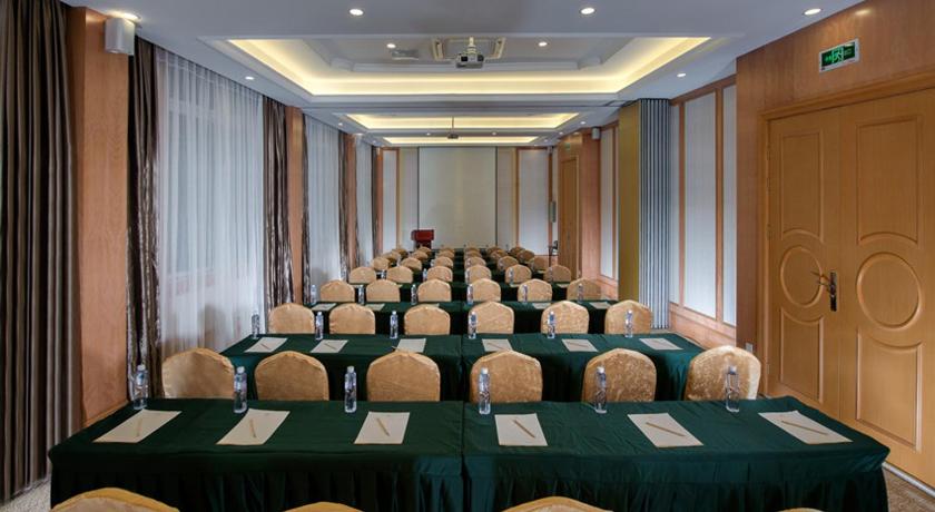 Vienna Hotel Shenzhen Hakkas Town photo