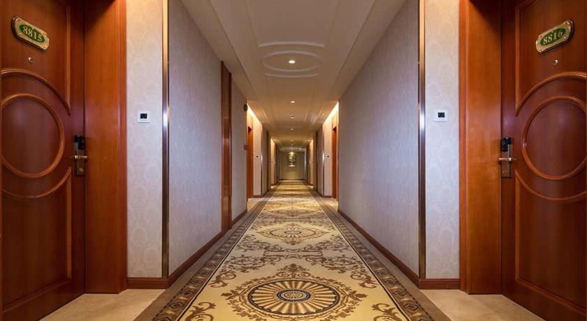 Vienna International Hotel Foshan Qiandeng Lake photo