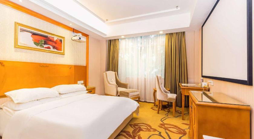 Vienna Hotel Guangzhou Luochongwei Bus Station Branch photo