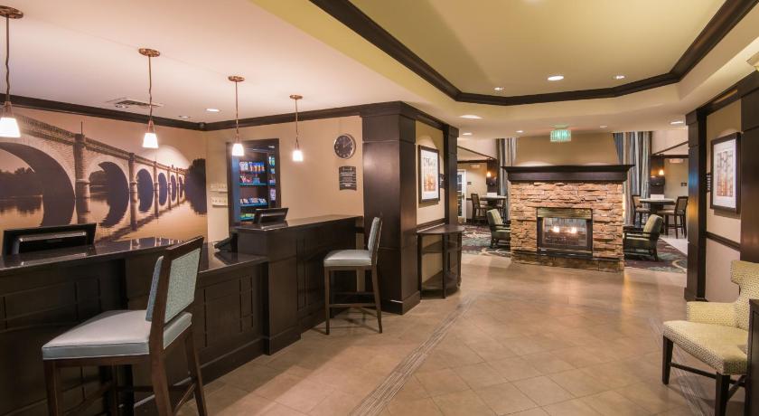 Staybridge Suites Columbus-Airport