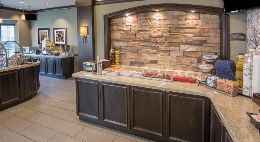 Staybridge Suites Columbus-Airport