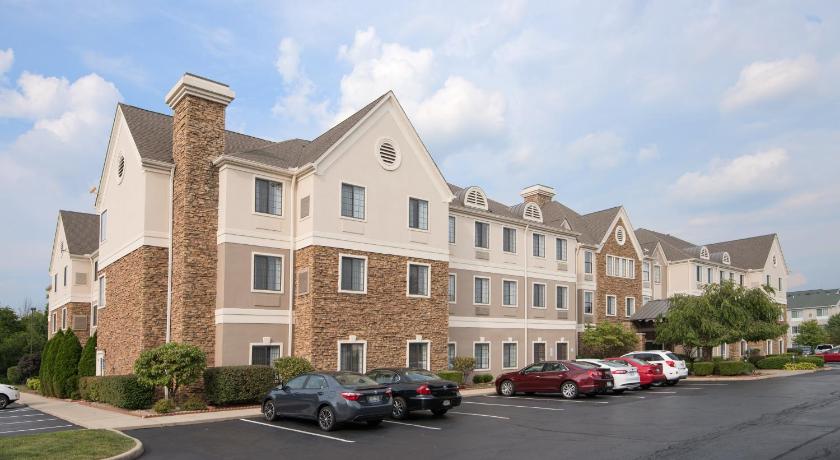 Staybridge Suites Columbus-Airport