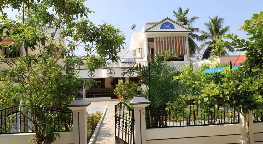 divine homestay tirupati villa photo