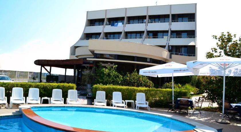 Akropoli Hotel — Hotel in Golem