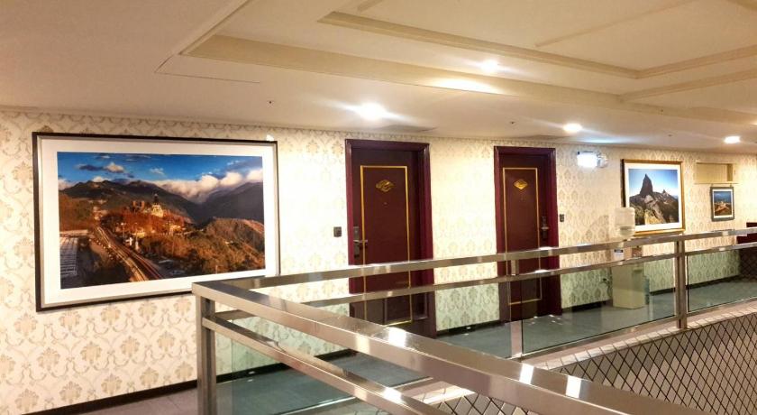 Chuan Fu Hotel - image 32