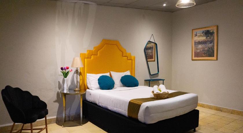 Hostal Brunette — Hotel in Santa Ana