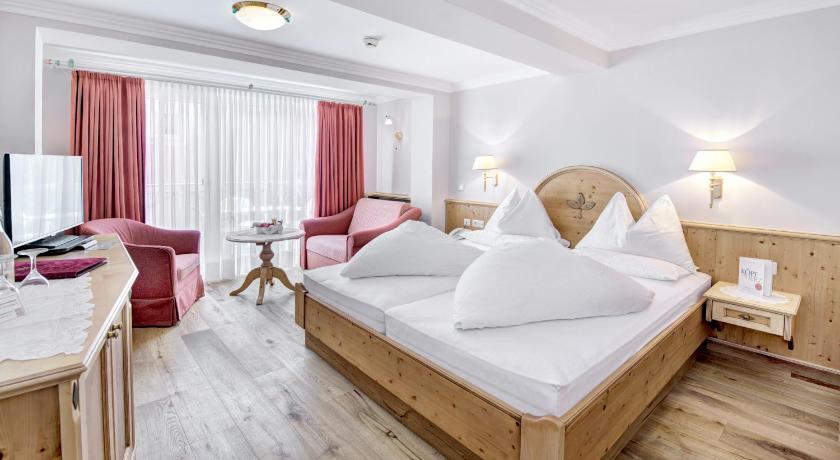 Image of Superior Double Room 0