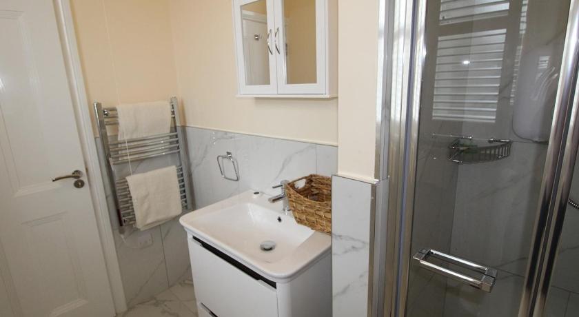 Garda House - image 3