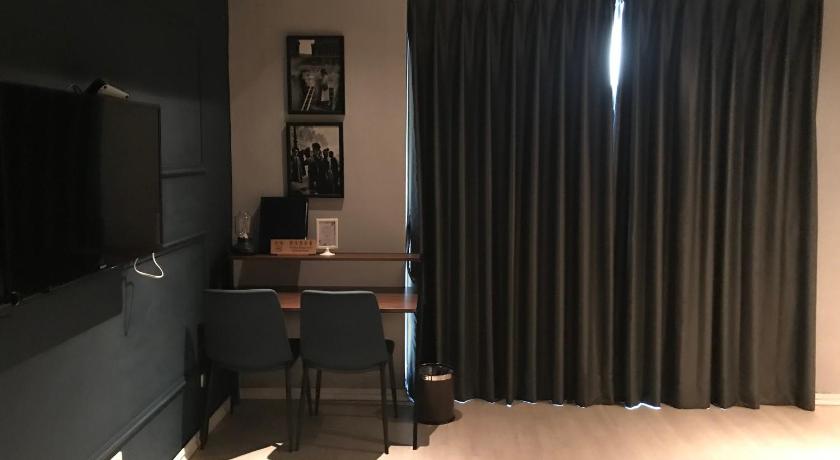 Image of Quadruple Room with Bathroom 4