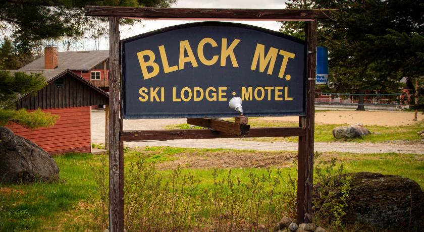North Creek Lodge at Gore Mountain photo