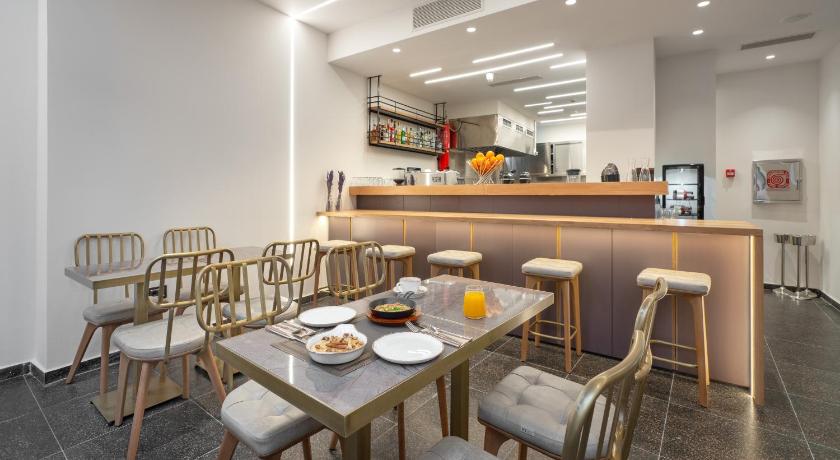 Hellenic Vibes Smart Hotel