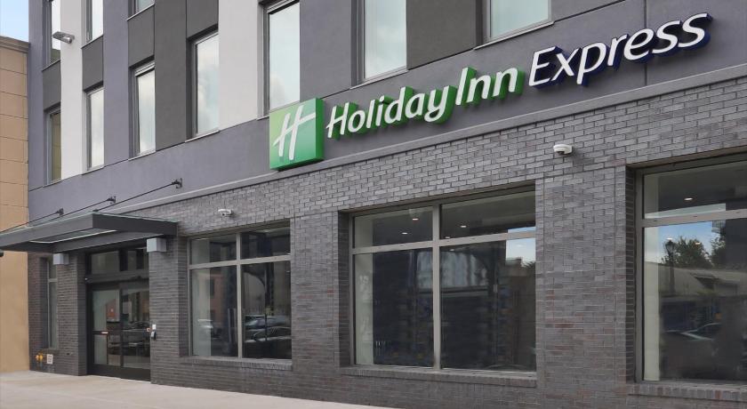 Holiday Inn Express Brooklyn - Bushwick