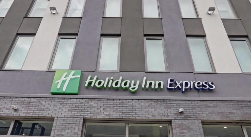 Holiday Inn Express Brooklyn - Bushwick