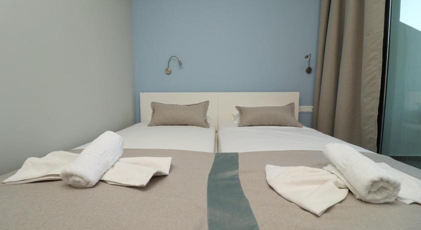 Yiannis Rania Apartments photo