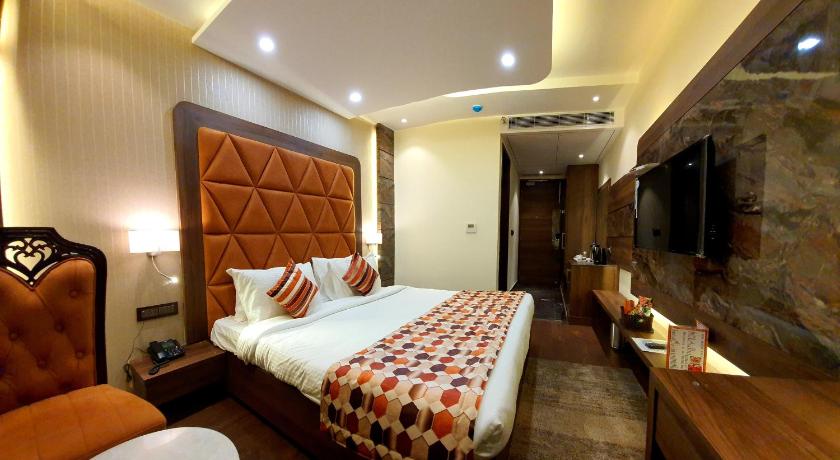 Hotel Makhan Residency