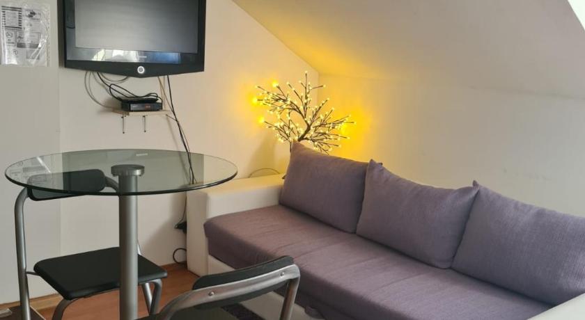 Apartman E&amp;N — Hotel in Tuzla